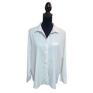 Modern Ambition, Delightfully Technicsl, Warm White Women's Button-Up Shirt